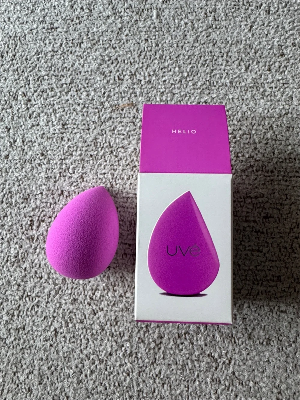 Uve Beauty Makeup Sponge - Light Pink & White Box